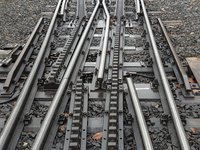 Реализуем ВСП  рельсы, скрепление, стрелочные переводы б/у ЖД Базар